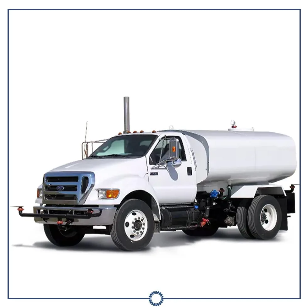 2,000 - 2,099 Gallons water truck for rent